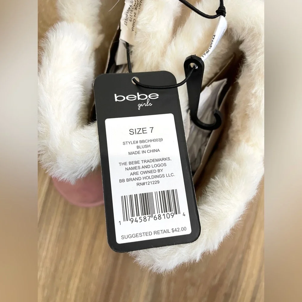 BEBE Toddler Girls Pink Faux Fur Chain Winter Boots Size 7 NWT